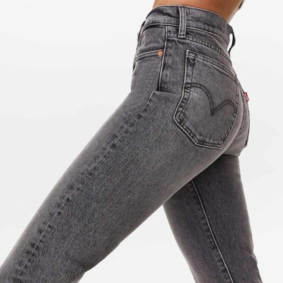 Levi’s Women’s Wedgie Jeans Worn Black Size 24 - Picture 1 of 12